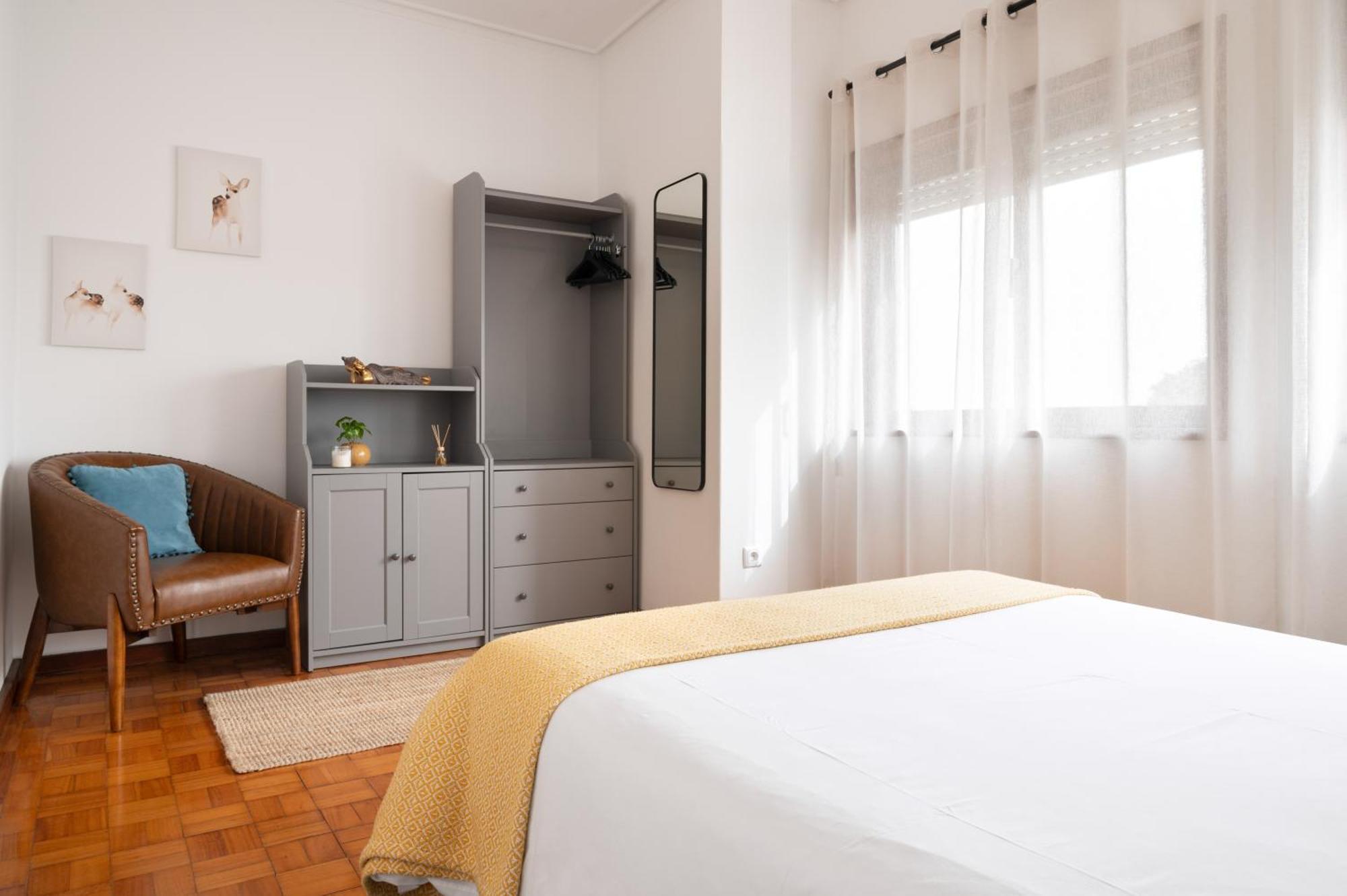 ! Luminous 2Br Top Floor ! Praca Da Republica Πόρτο Εξωτερικό φωτογραφία