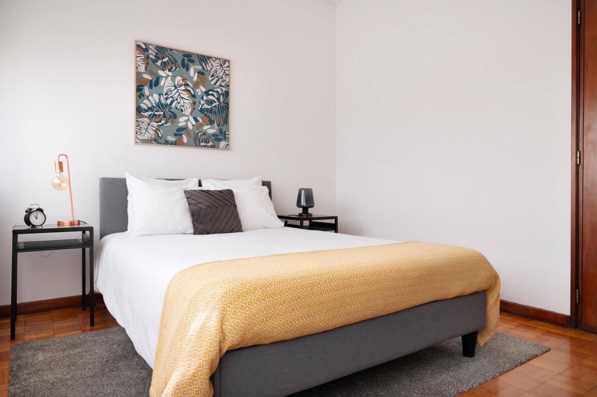 ! Luminous 2Br Top Floor ! Praca Da Republica Πόρτο Εξωτερικό φωτογραφία