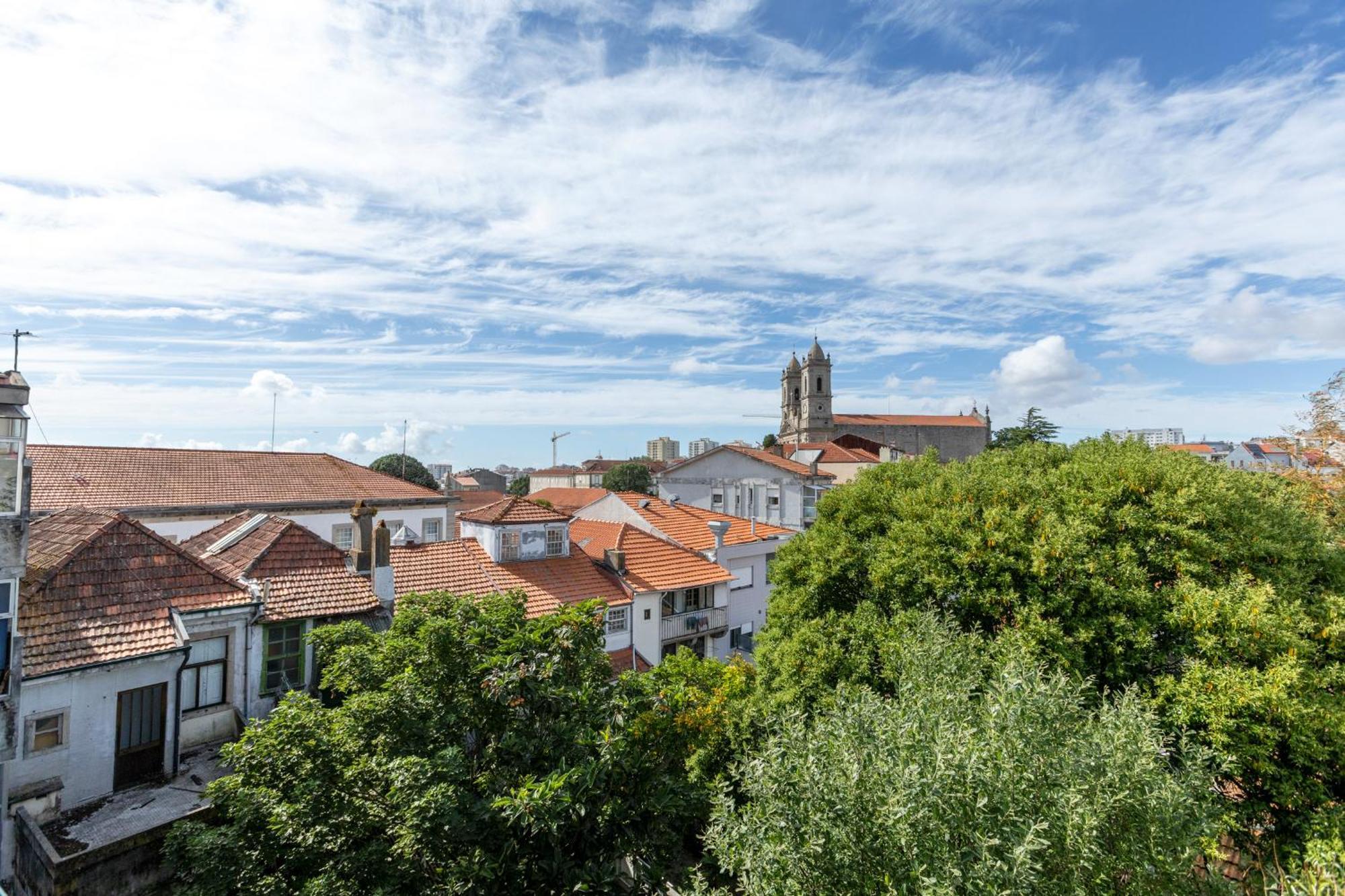 ! Luminous 2Br Top Floor ! Praca Da Republica Πόρτο Δωμάτιο φωτογραφία